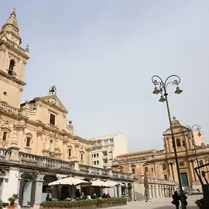 https://casa-elena-ragusa.sicilyhotelsitaly.net
