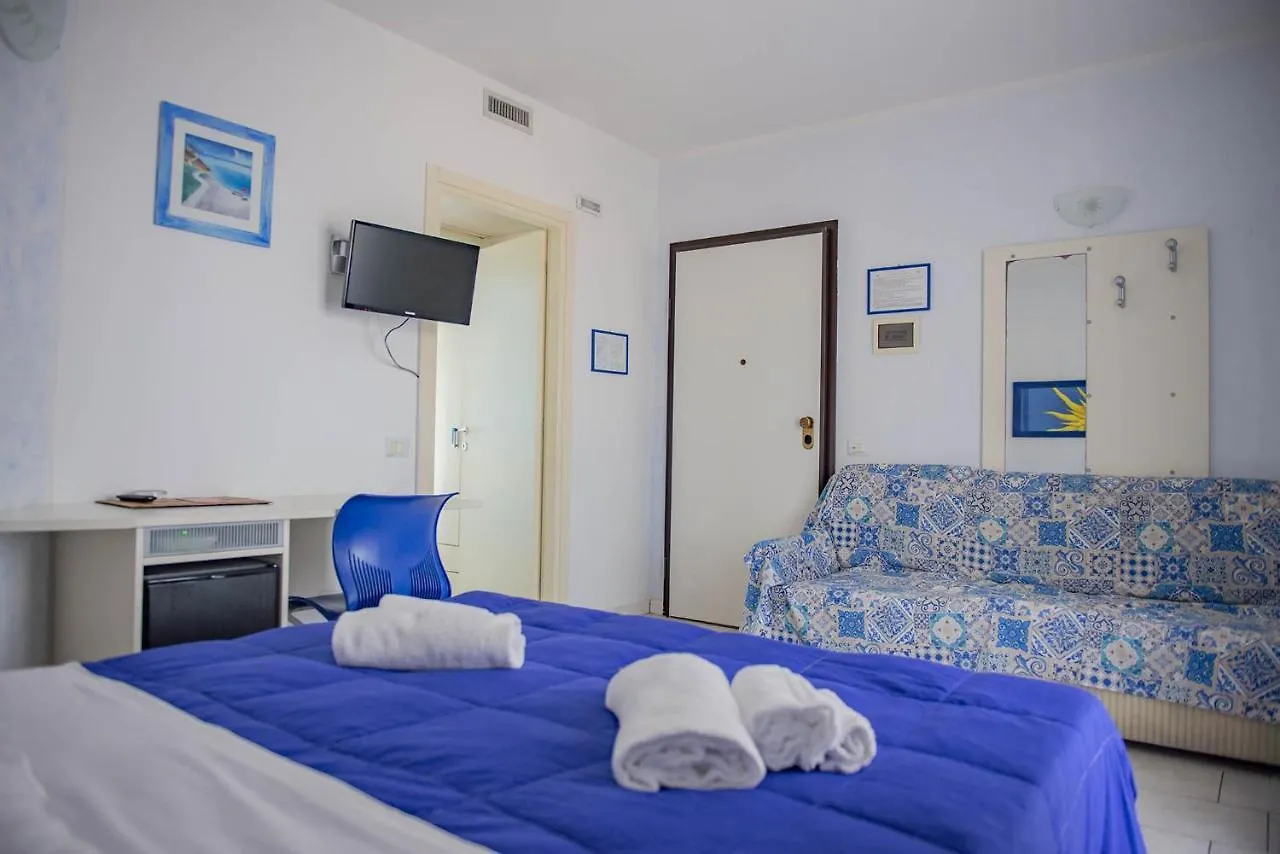 Hotel Del Sole San Vincenzo 3*,