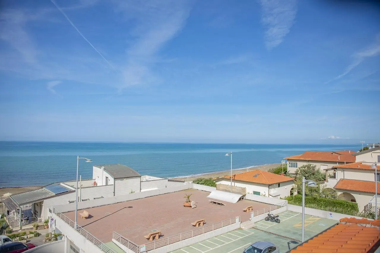 Hotel Del Sole San Vincenzo 3*,  Italy