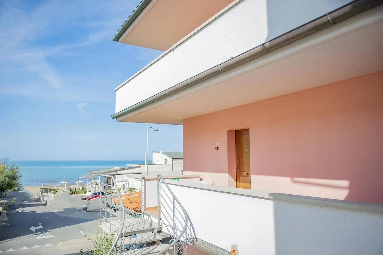 Hotel Del Sole San Vincenzo 3*,  Italy