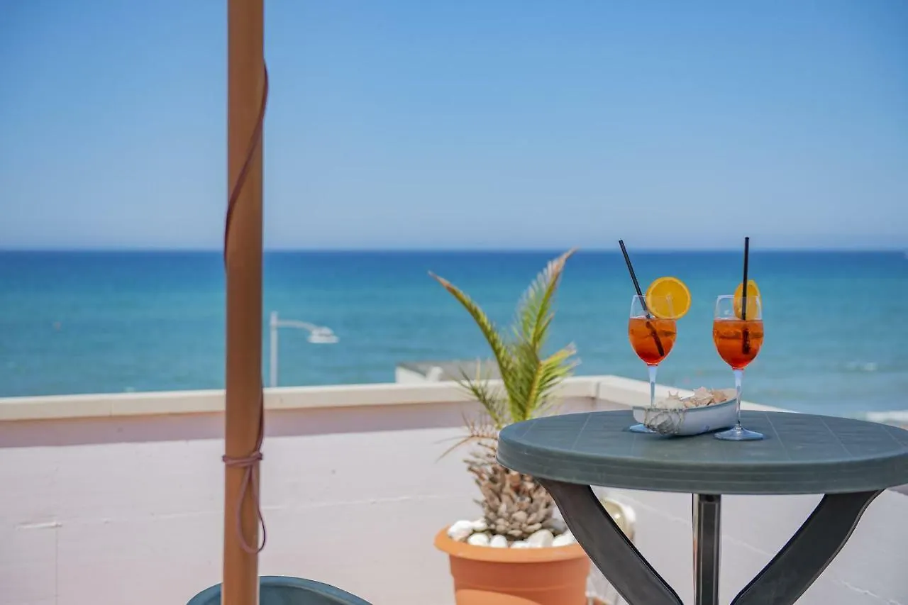 Hotel Del Sole San Vincenzo 3*,  Italy
