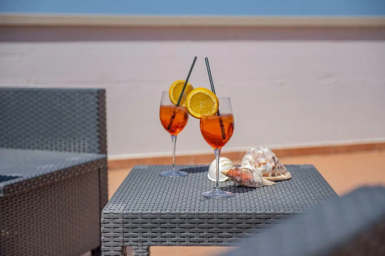 Hotel Del Sole San Vincenzo 3*,