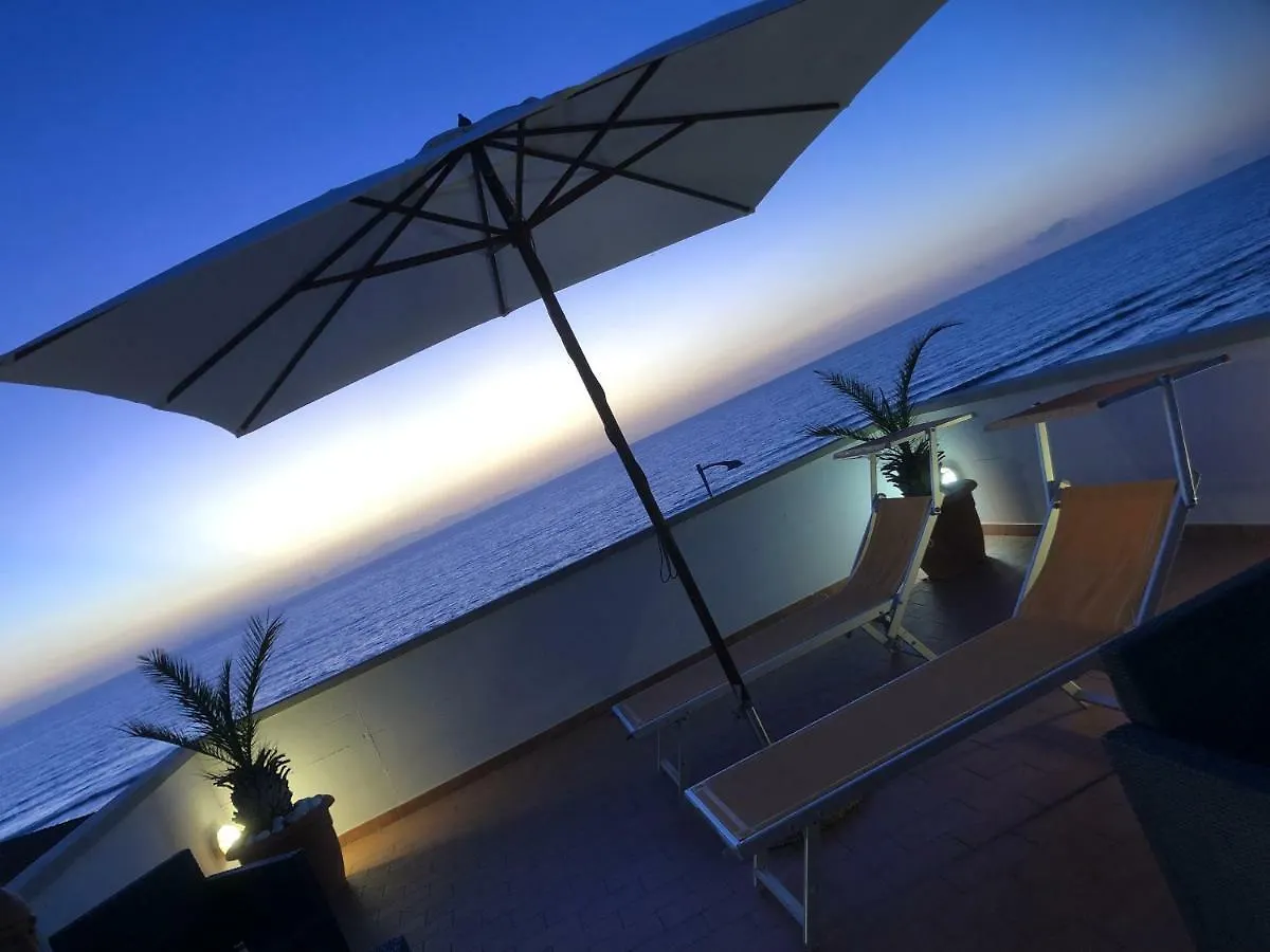 Hotel Del Sole San Vincenzo 3*,